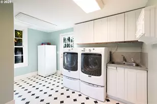 10478 Crosby Rd NE, Woodburn, OR 97071 - Photo 29