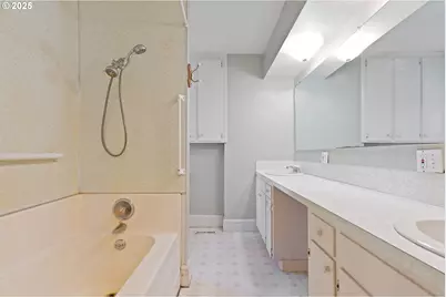 10478 Crosby Rd NE, Woodburn, OR 97071 - Photo 21