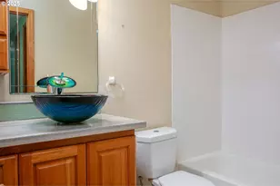 4021 NW 3rd St, Gresham, OR 97030 - Photo 15