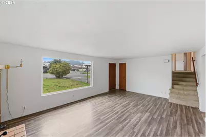 2350 High St, Reedsport, OR 97467 - Photo 5