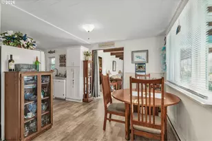 1705 NW 22nd St, Lincoln City, OR 97367 - Photo 11