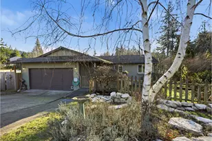 1960 SW 13th Ct, Gresham, OR 97080 - Photo 3