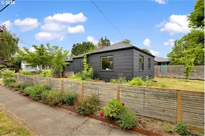 3008 NE 70th Ave, Portland, OR 97213 - Photo 3