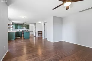 728 E Heritage Loop, La Center, WA 98629 - Photo 13