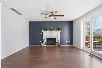 728 E Heritage Loop, La Center, WA 98629 - Photo 13