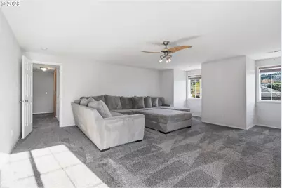 728 E Heritage Loop, La Center, WA 98629 - Photo 23