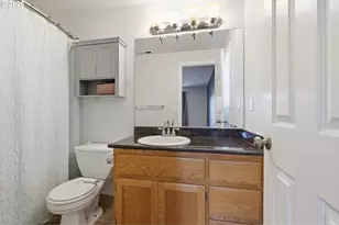 728 E Heritage Loop, La Center, WA 98629 - Photo 19