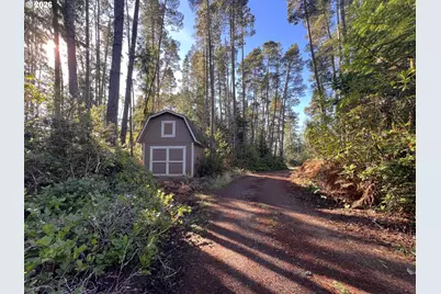 55769 Prosper Junction Rd, Bandon, OR 97411 - Photo 29