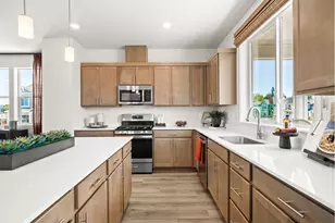 978 SW Lockley Ter, Beaverton, OR 97003 - Photo 9