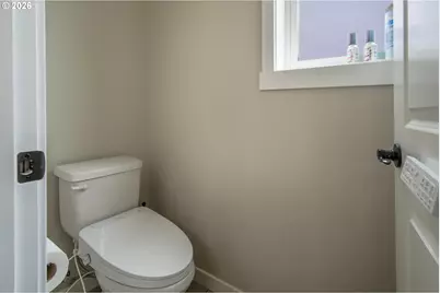 5132 Meteor Ave, Salem, OR 97305 - Photo 5
