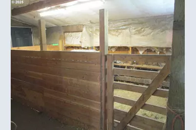 13580 Keasey Rd, Vernonia, OR 97064 - Photo 25