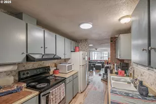 92891 Allens Alley, Cheshire, OR 97419 - Photo 13