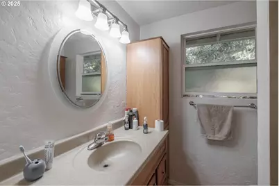 92891 Allens Aly, Cheshire, OR 97419 - Photo 23