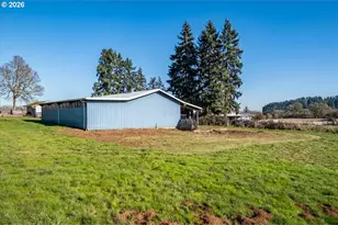 92891 Allens Alley, Cheshire, OR 97419 - Photo 3