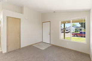4439 Longacres Ave, Salem, OR 97301 - Photo 5