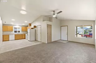 4439 Longacres Ave, Salem, OR 97301 - Photo 9