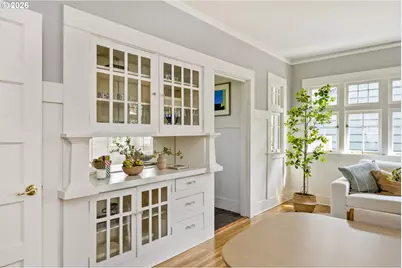 530 SE 71st Ave, Portland, OR 97215 - Photo 9