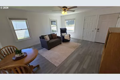 511 E Burgen St, Goldendale, WA 98620 - Photo 3