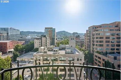 333 NW 9th Ave #1015, Portland, OR 97209 - Photo 9