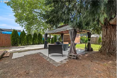 9540 SE 76th Ave, Milwaukie, OR 97222 - Photo 23