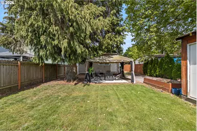 9540 SE 76th Ave, Milwaukie, OR 97222 - Photo 25