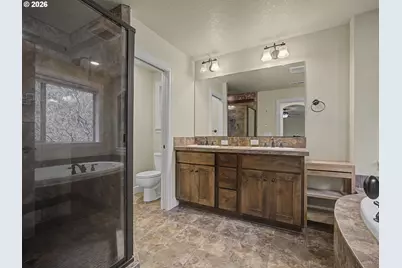 39576 Trillium St, Sandy, OR 97055 - Photo 23