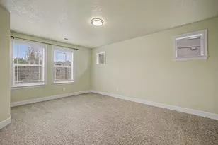 39576 Trillium St, Sandy, OR 97055 - Photo 29