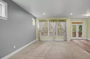 39576 Trillium St, Sandy, OR 97055 - Photo 7