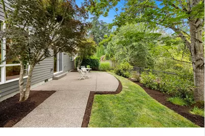 859 NE Retford Ave, Hillsboro, OR 97124 - Photo 29