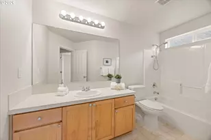 859 NE Retford Ave, Hillsboro, OR 97124 - Photo 25