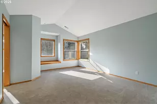 17760 SW Zenith Pl, Beaverton, OR 97007 - Photo 27