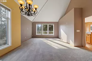 17760 SW Zenith Pl, Beaverton, OR 97007 - Photo 3