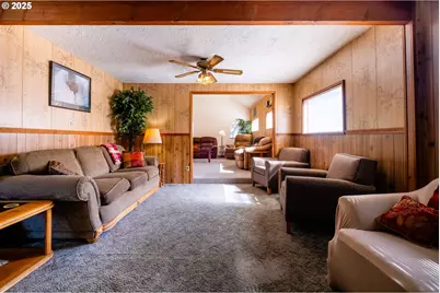 33520 Cape Kiwanda Dr, Pacific City, OR 97135 - Photo 7