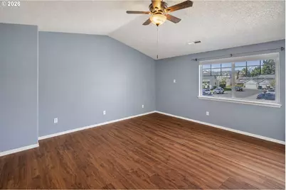 8025 NE 38th Ave, Vancouver, WA 98665 - Photo 27