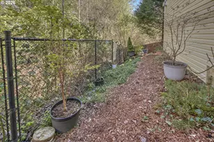 8025 NE 38th Ave, Vancouver, WA 98665 - Photo 47