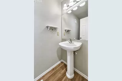 8025 NE 38th Ave, Vancouver, WA 98665 - Photo 21
