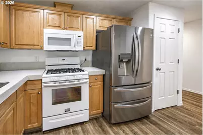 8025 NE 38th Ave, Vancouver, WA 98665 - Photo 15