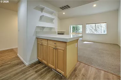 8025 NE 38th Ave, Vancouver, WA 98665 - Photo 15