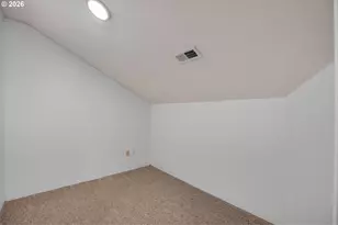 703 NW 114th St, Vancouver, WA 98685 - Photo 33