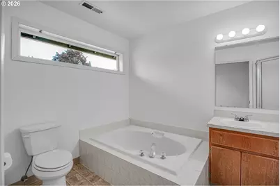 703 NW 114th St, Vancouver, WA 98685 - Photo 31