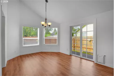 703 NW 114th St, Vancouver, WA 98685 - Photo 5