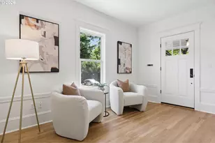 1435 SE Claybourne St, Portland, OR 97202 - Photo 7