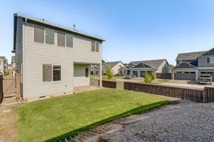 2706 NW Eric Dr, McMinnville, OR 97128 - Photo 37