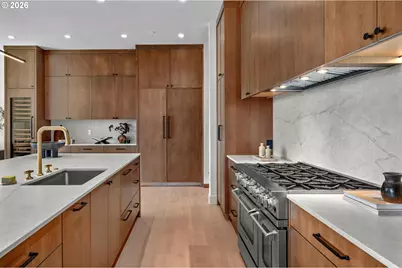 4018 NW McGrath Ct, Portland, OR 97229 - Photo 9