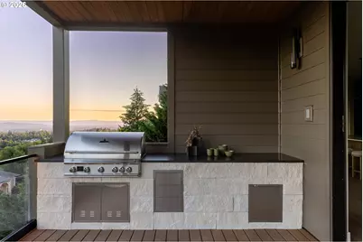 4018 NW McGrath Ct, Portland, OR 97229 - Photo 19