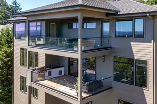 4018 NW McGrath Ct, Portland, OR 97229 - Photo 39