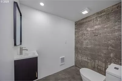 103 Allen St, Kelso, WA 98626 - Photo 11