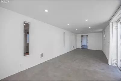 103 Allen St, Kelso, WA 98626 - Photo 7