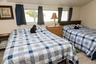 27277 Lower Smith River Rd, Reedsport, OR 97467 - Photo 23