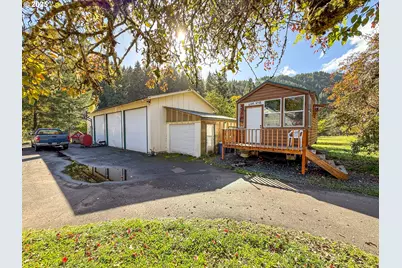 27277 Lower Smith River Rd, Reedsport, OR 97467 - Photo 27